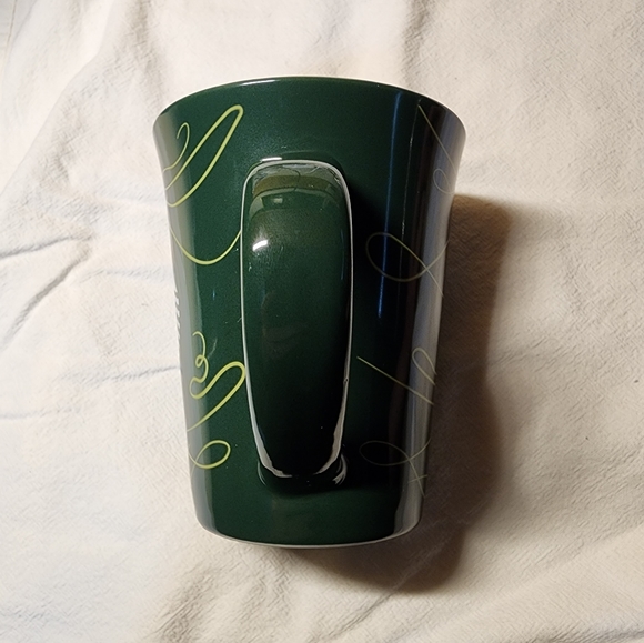 Starbucks Logo Coffee Cup Holiday Green Swirls Tree 10 oz Tea Cup Mug 2020 - Picture 5 of 7